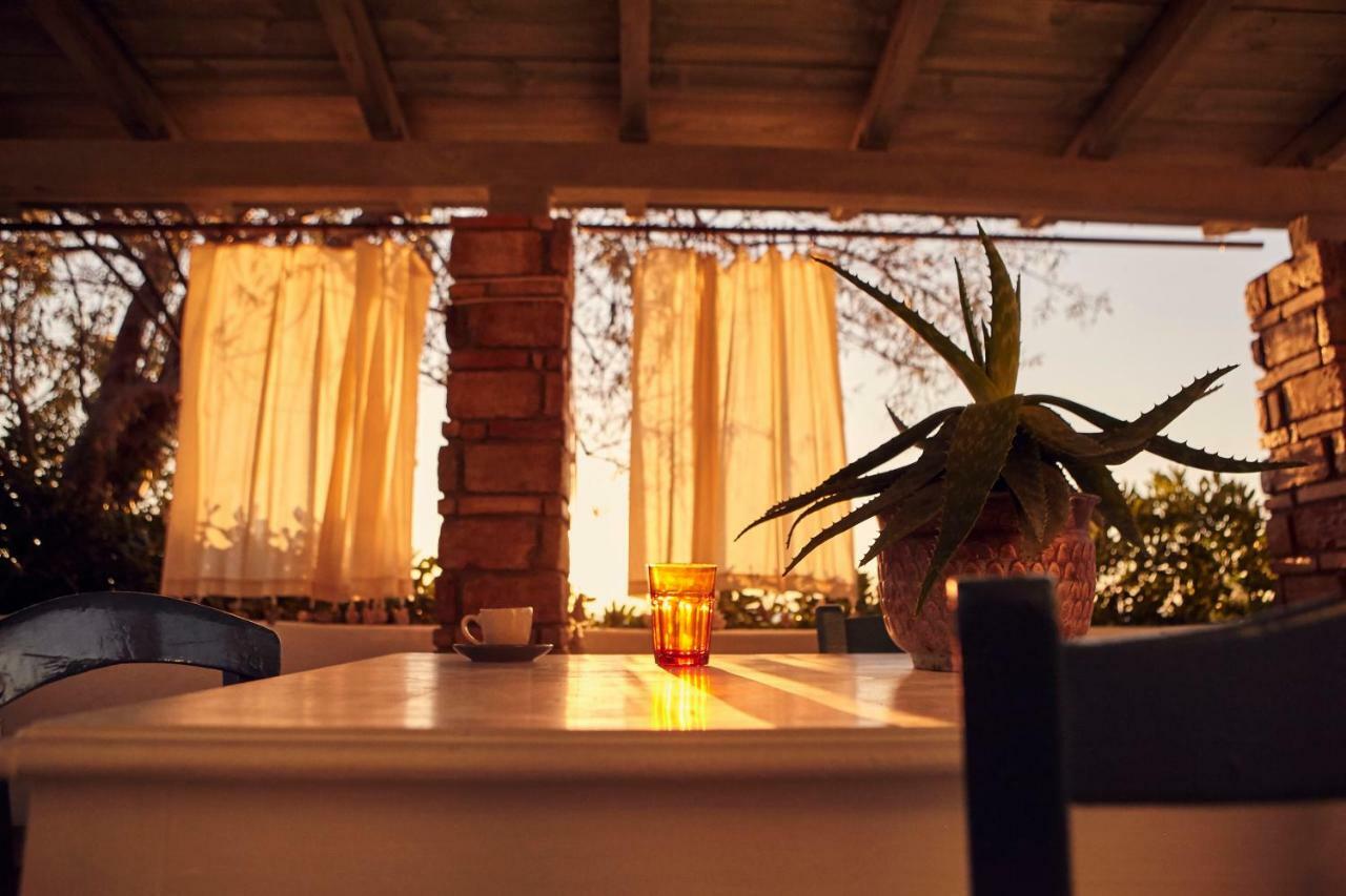 The Artist'S Farm Villa Dhiyeliotika Luaran gambar