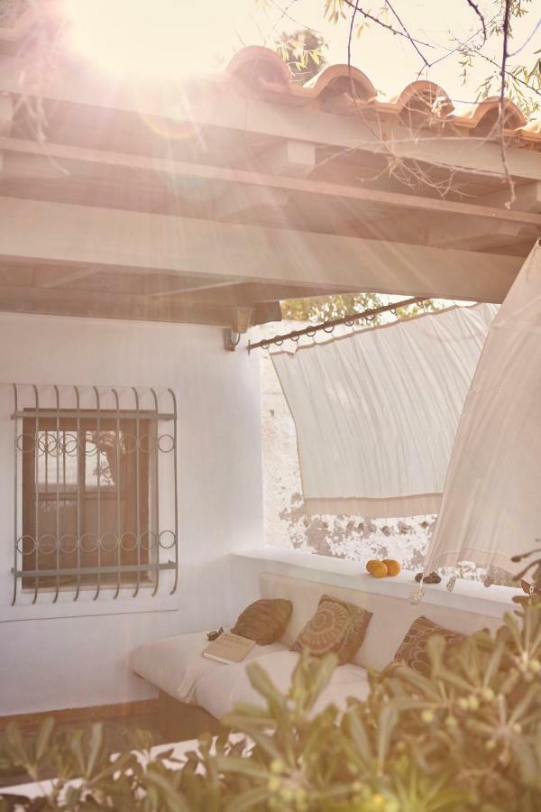 The Artist'S Farm Villa Dhiyeliotika Luaran gambar